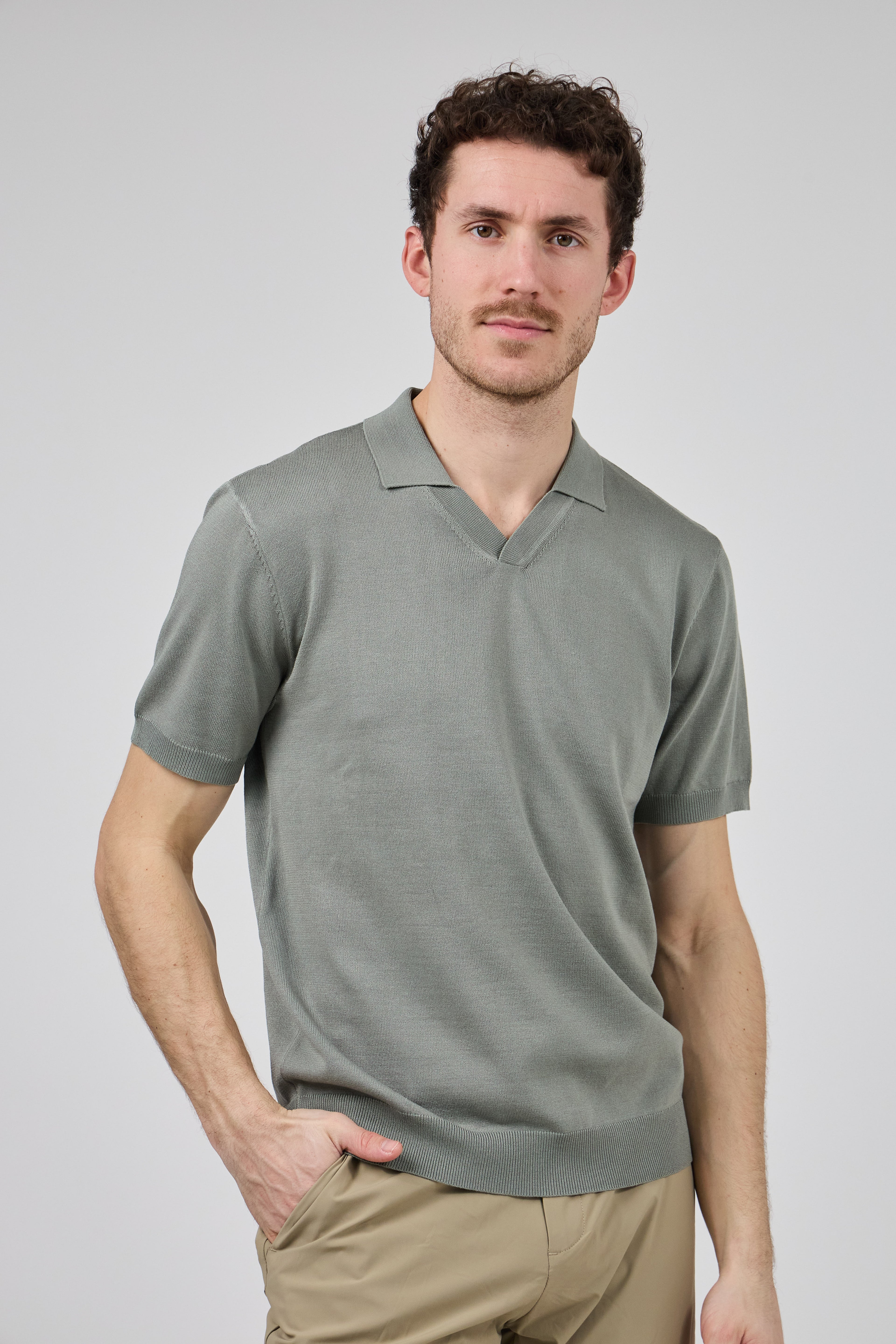 Polo homme à manches courtes coupe moderne
