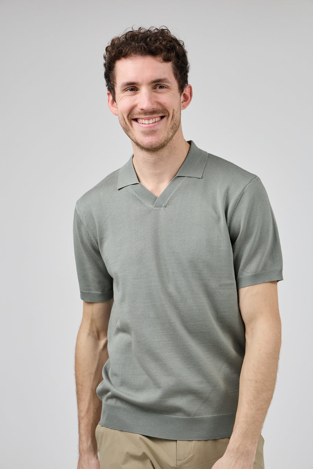 Polo homme à manches courtes coupe moderne