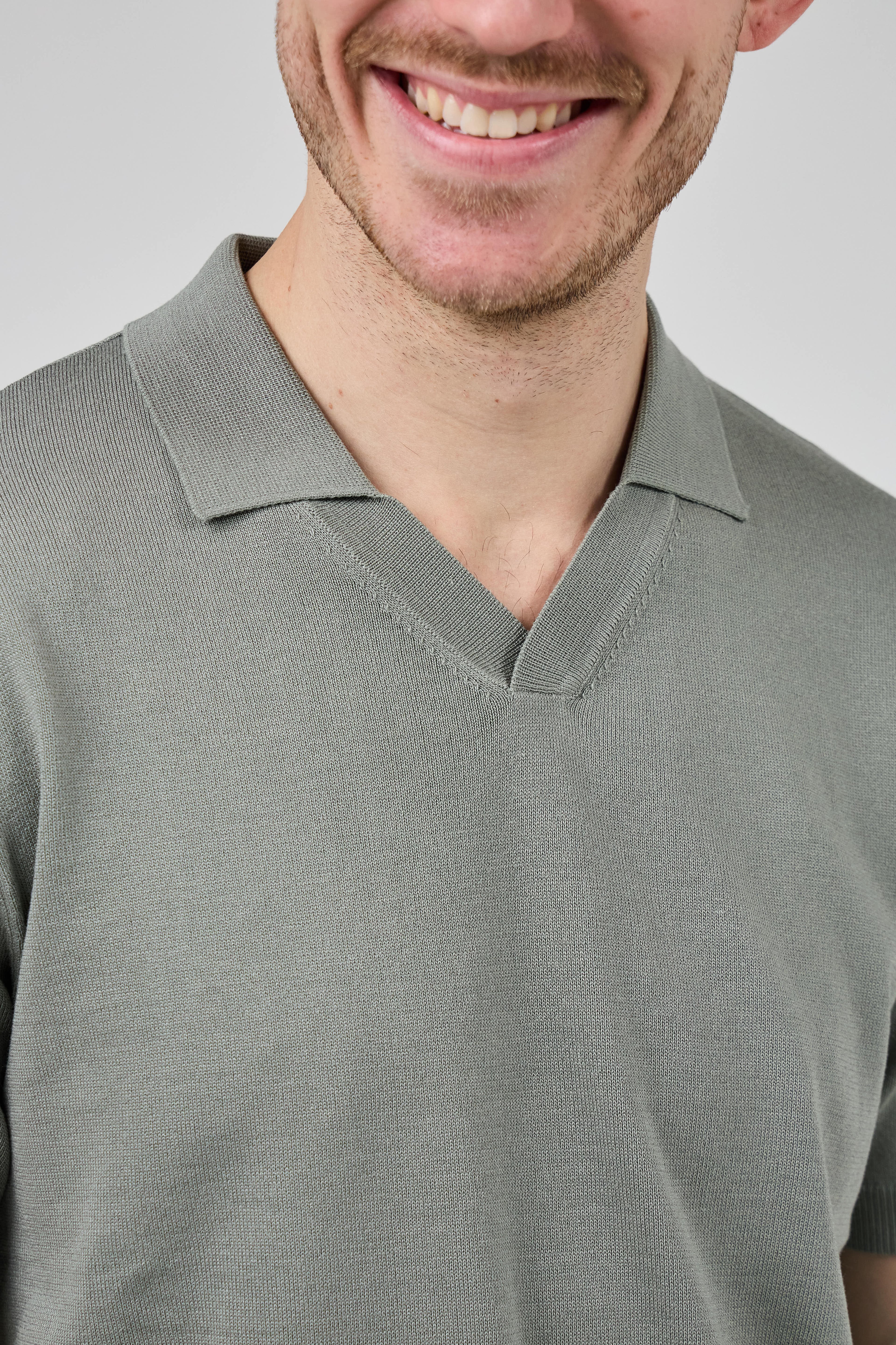 Polo homme à manches courtes coupe moderne