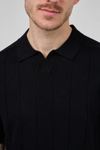 Polo en maille Homme à Manches Courtes avec Motif Vertical Élégant