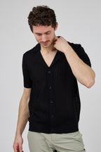 Chemise en maille à manches courtes avec fermeture boutonnée