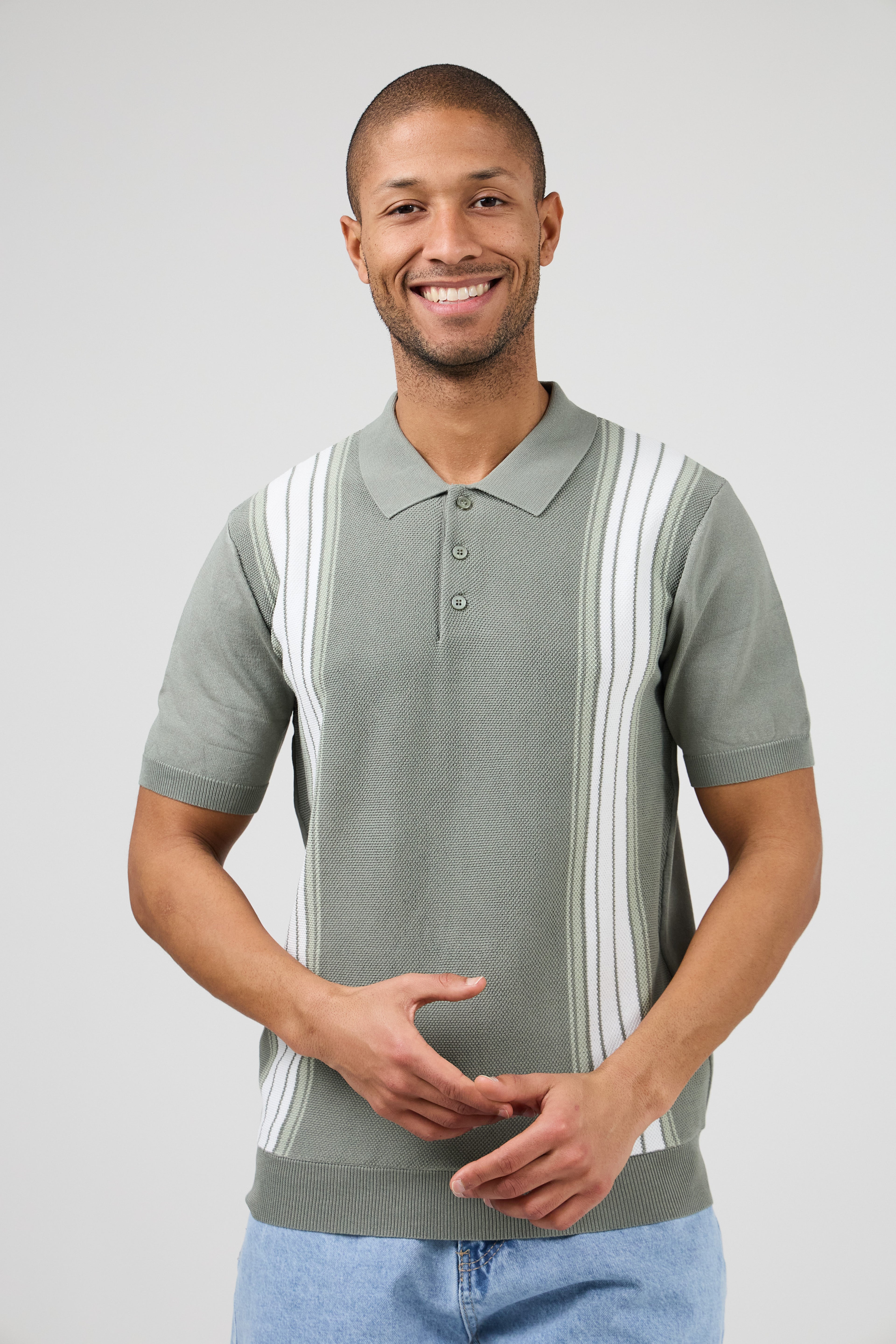 Polo homme à motif vertical structuré