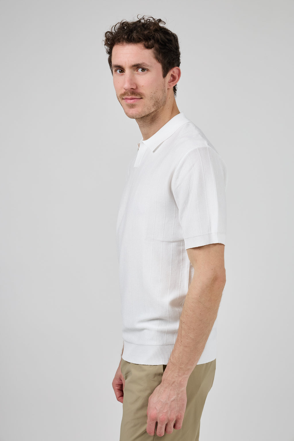 Polo en maille Homme à Manches Courtes au Style Élégant
