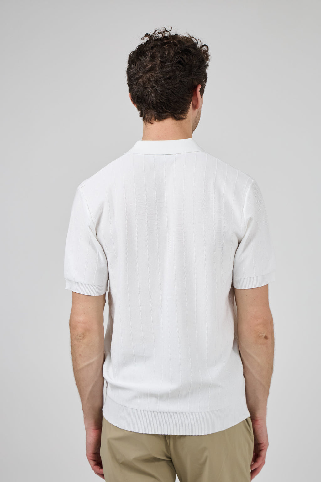 Polo en maille Homme à Manches Courtes au Style Élégant