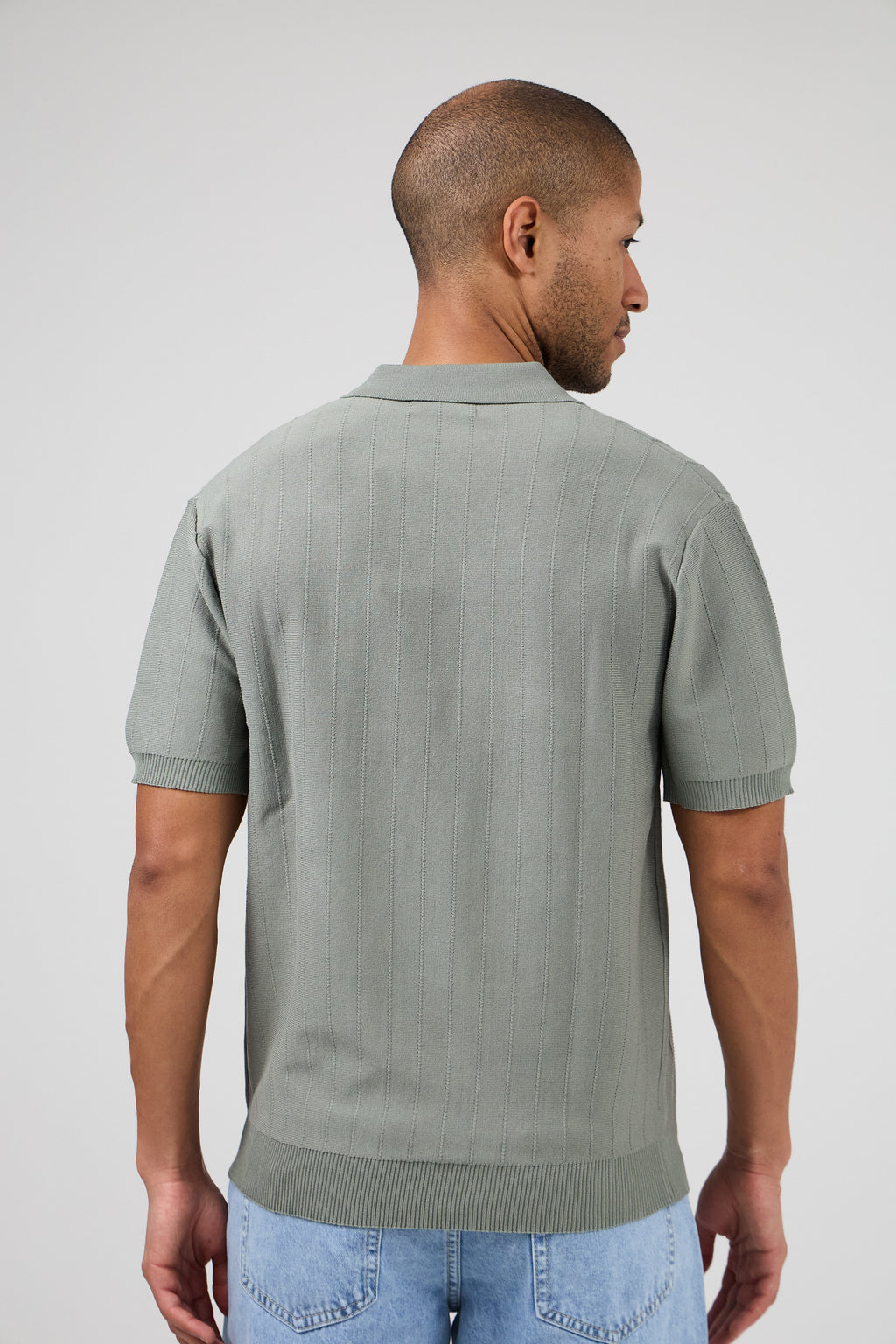 Polo en maille Homme à Manches Courtes au Style Élégant