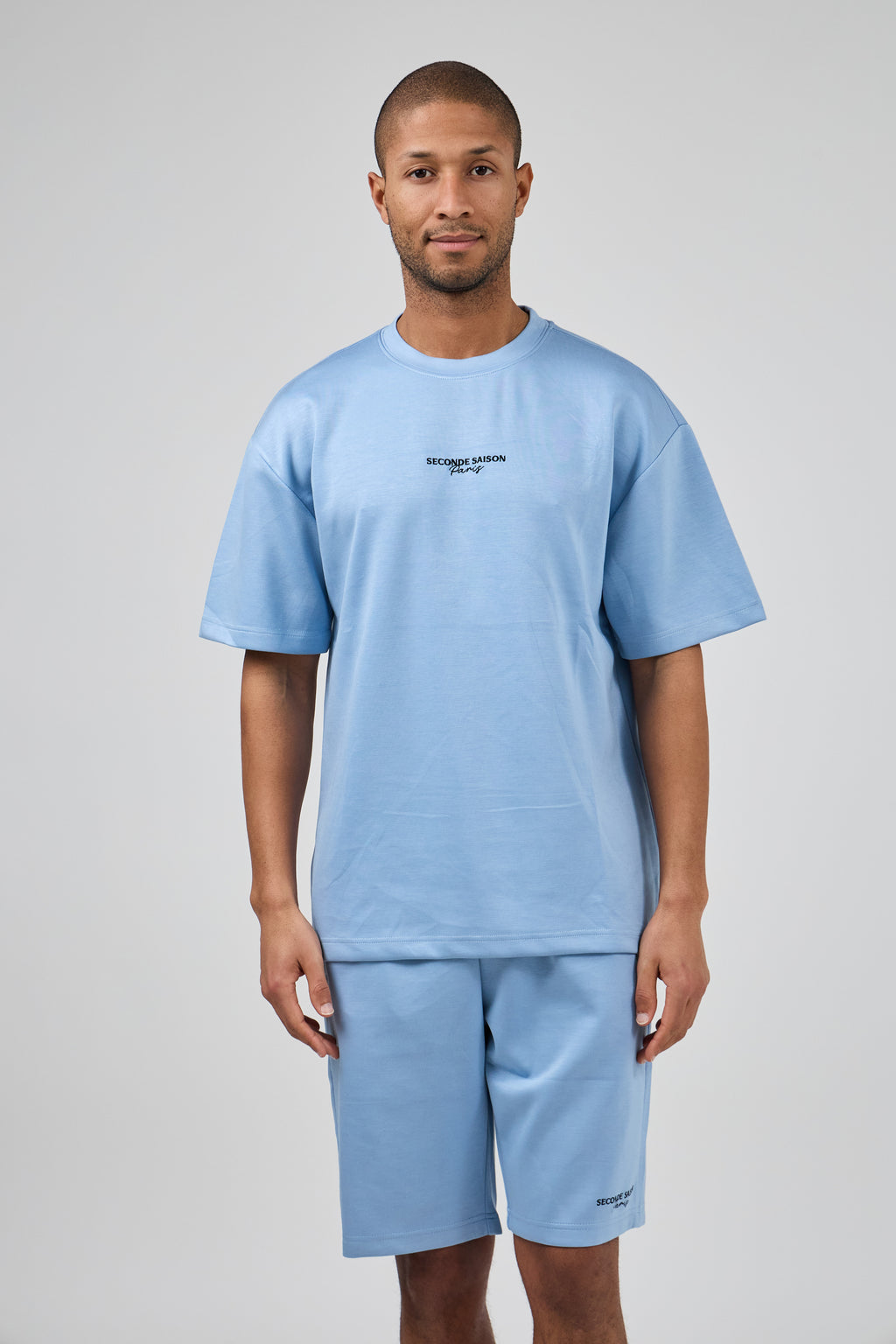 Ensemble décontracté pour homme avec t-shirt et short