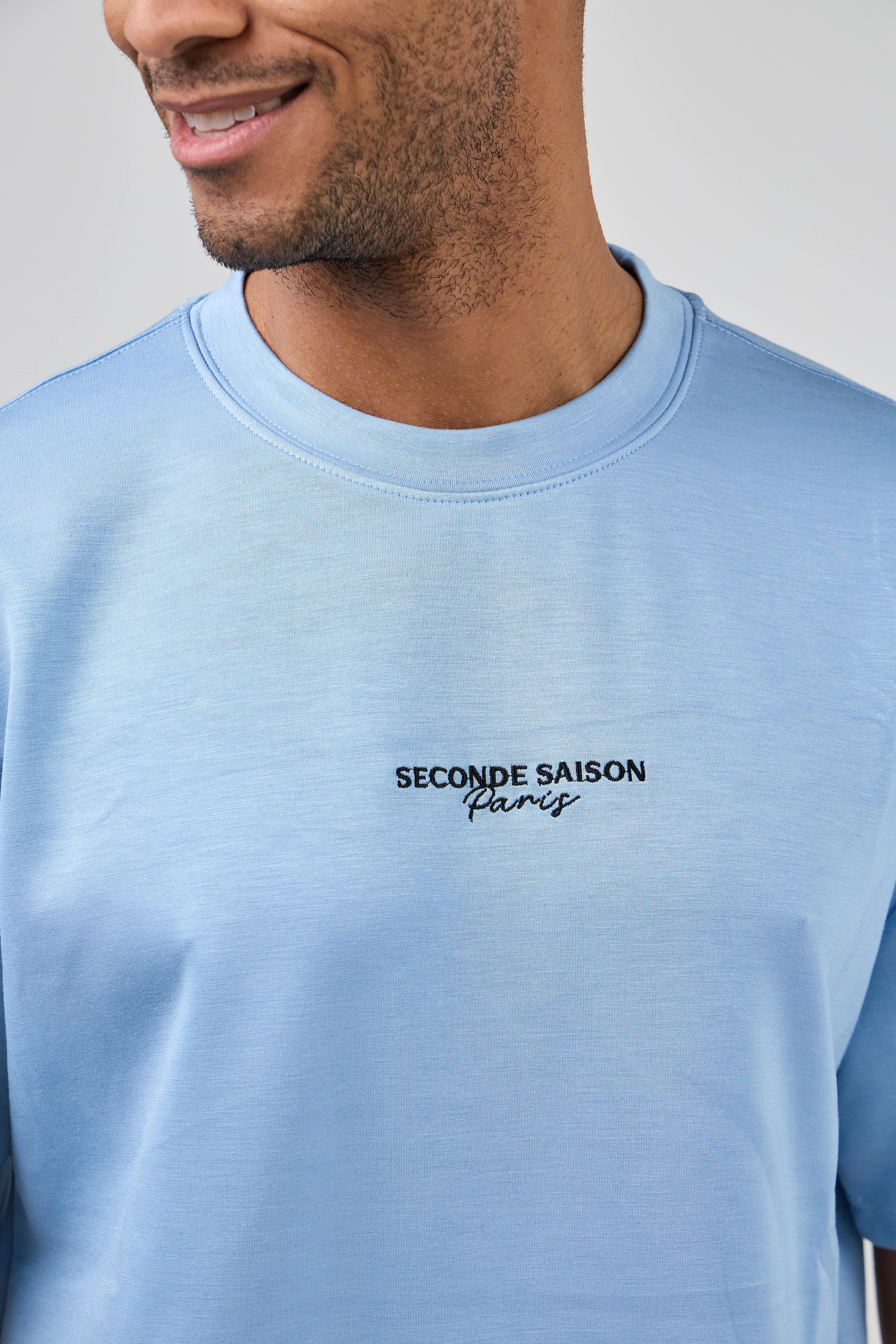 Ensemble décontracté pour homme avec t-shirt et short