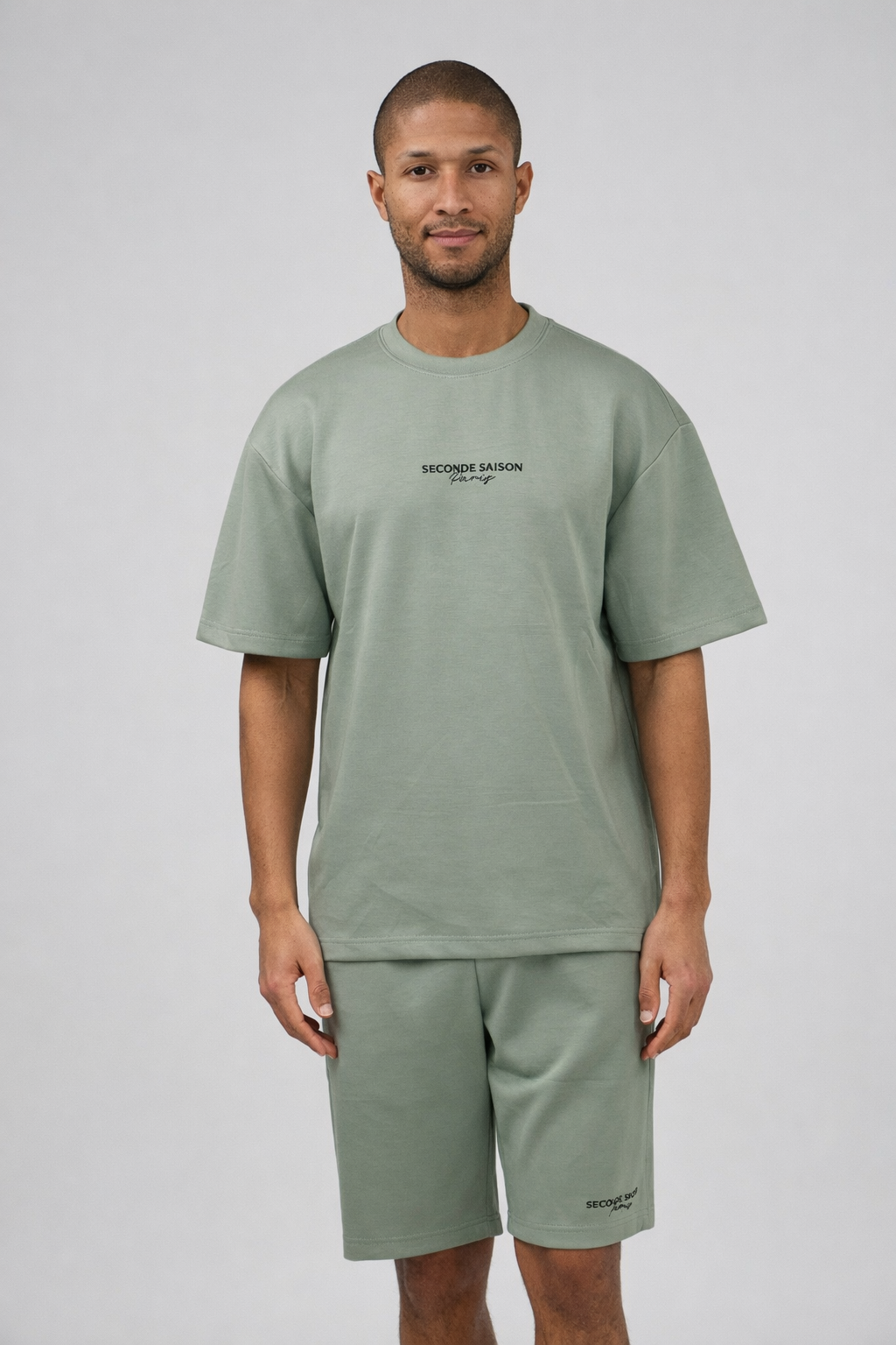 Ensemble décontracté pour homme avec t-shirt et short