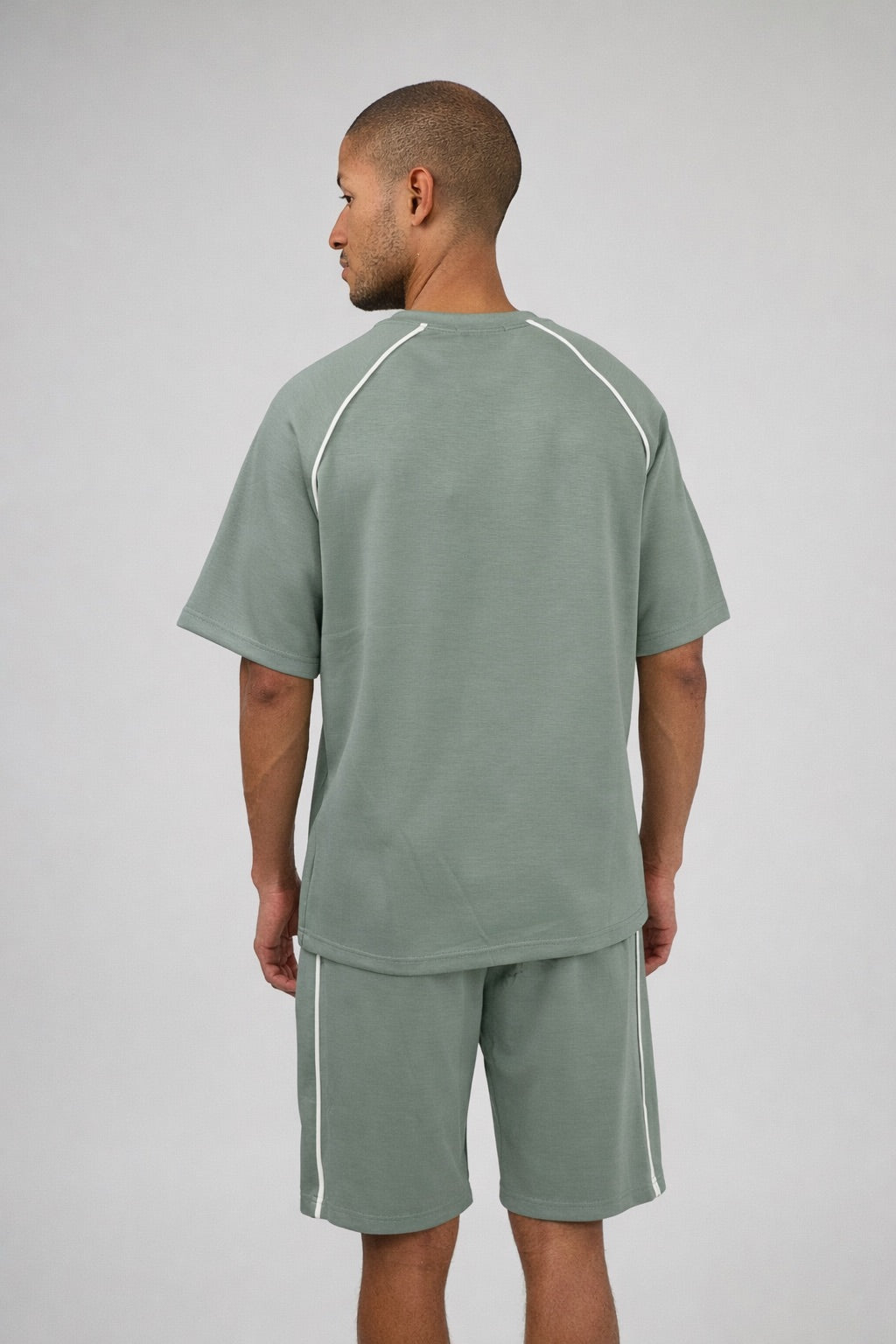 Ensemble tissu très doux pour homme – T-shirt et short confort