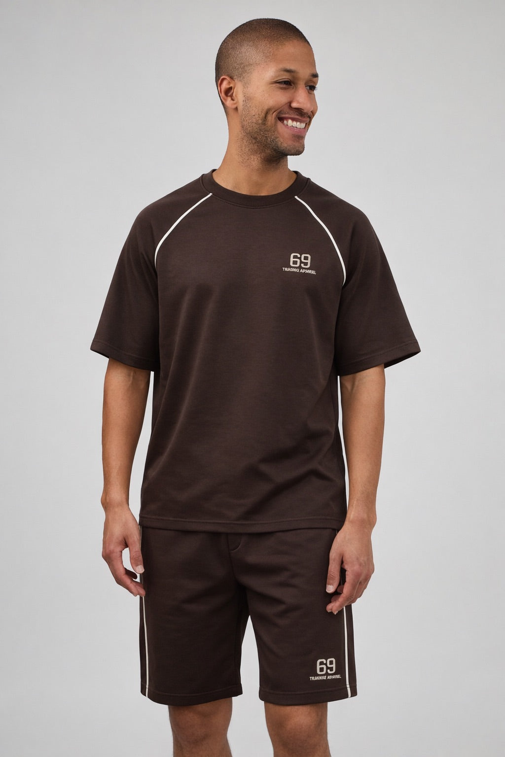 Ensemble tissu très doux pour homme – T-shirt et short confort