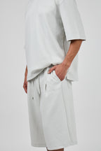 Ensemble avec Haut Ample et Short Large