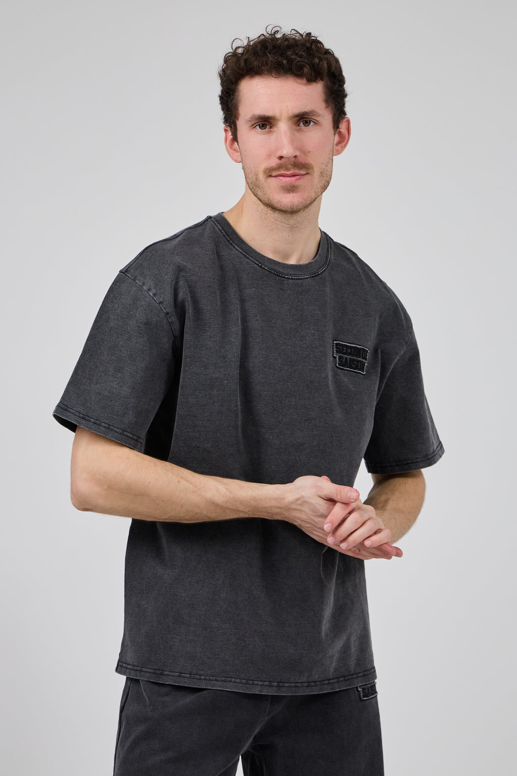 Ensemble délaver pour homme avec t-shirt et pantalon