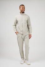 Ensemble sportif pour homme avec veste zippée et pantalon assorti
