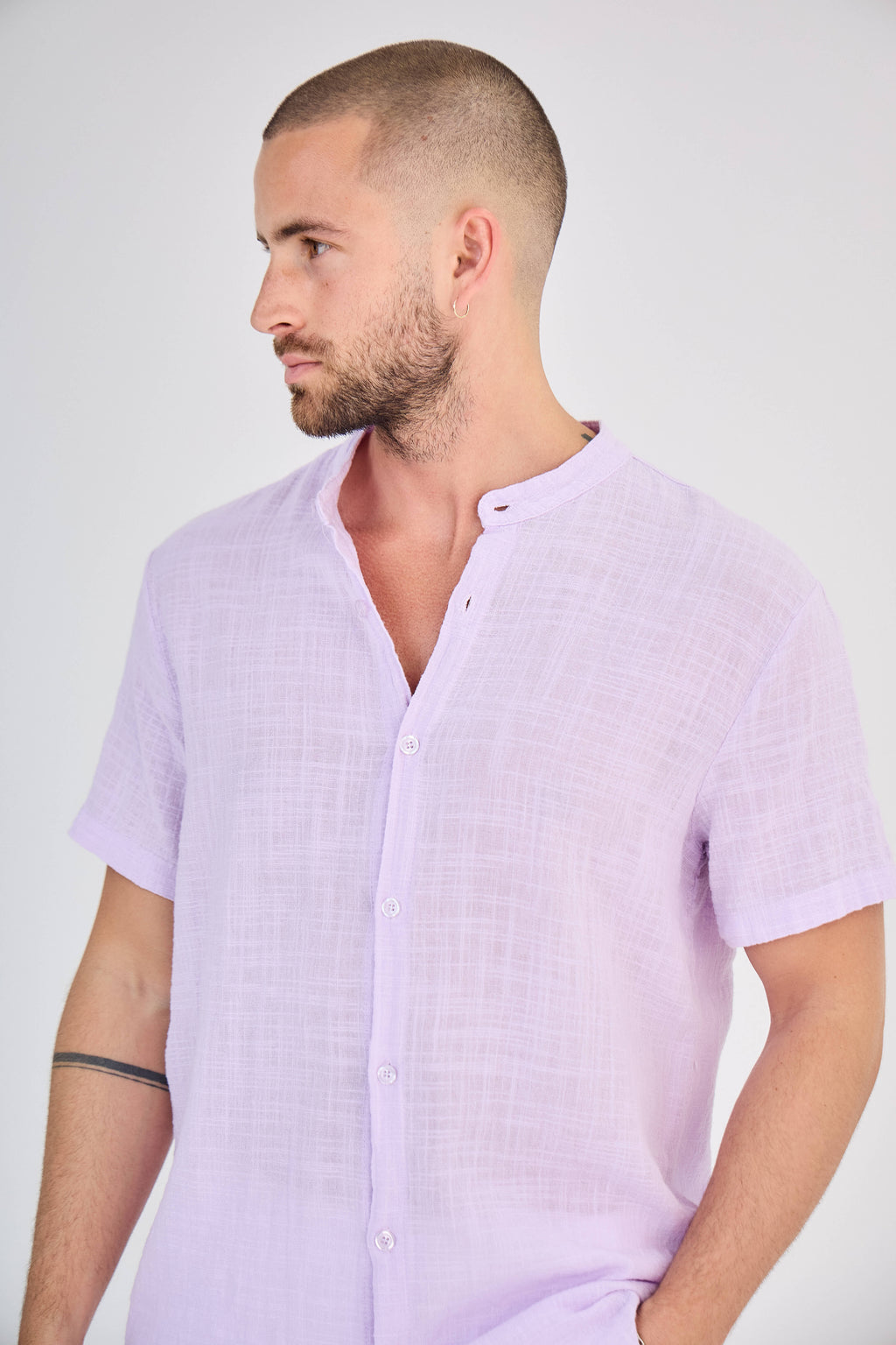Chemise en Lin Manches Courtes Rose Pâle