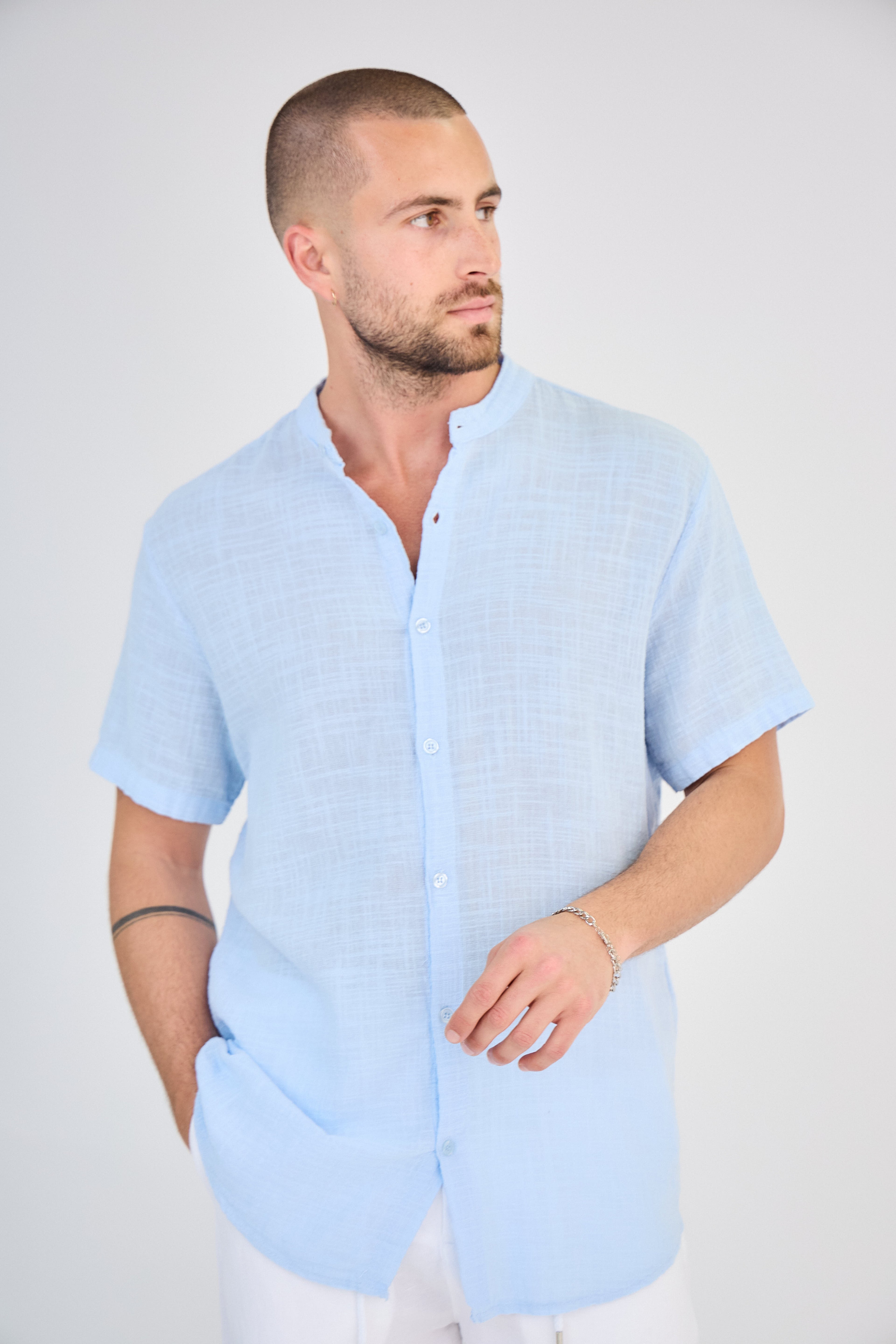 Chemise en Lin Manches Courtes Bleu Ciel
