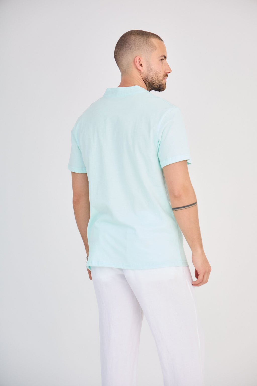 Chemisette en Lin Col Mao Bleu Clair