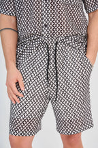 Black and White Openwork Geometric Mesh Set