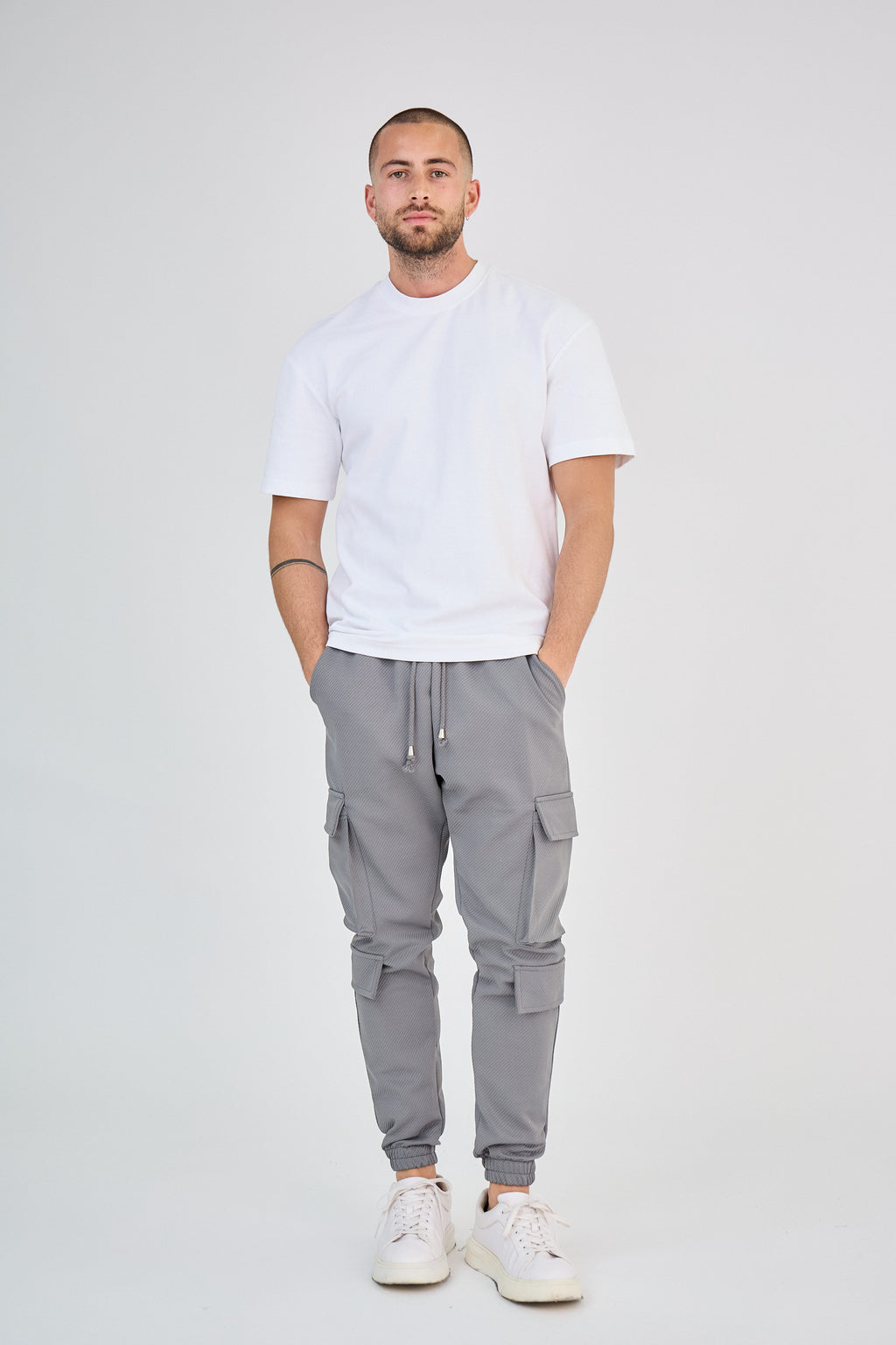 Pantalon Cargo Gris
