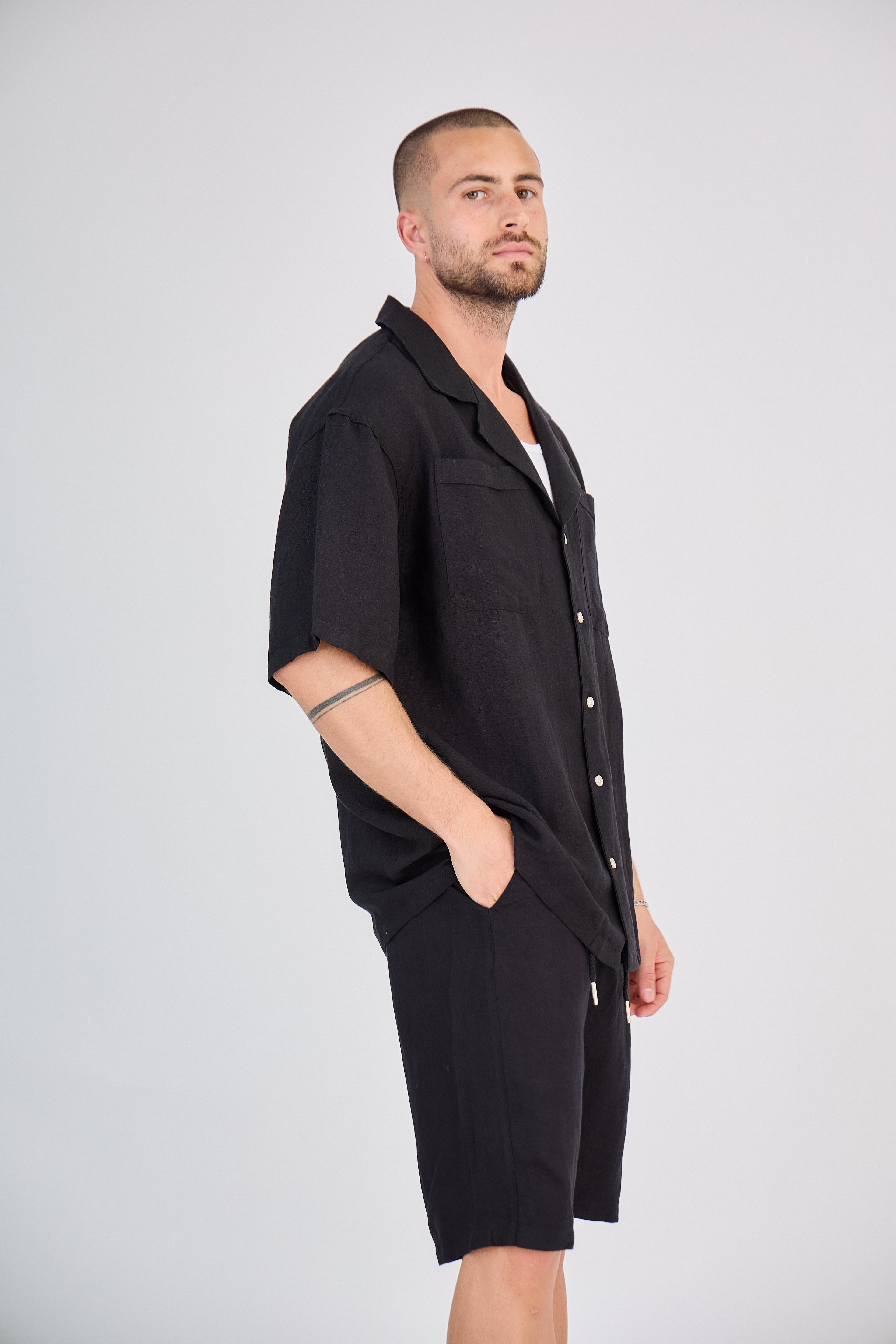 Chemise en Lin Manches Courtes Noir