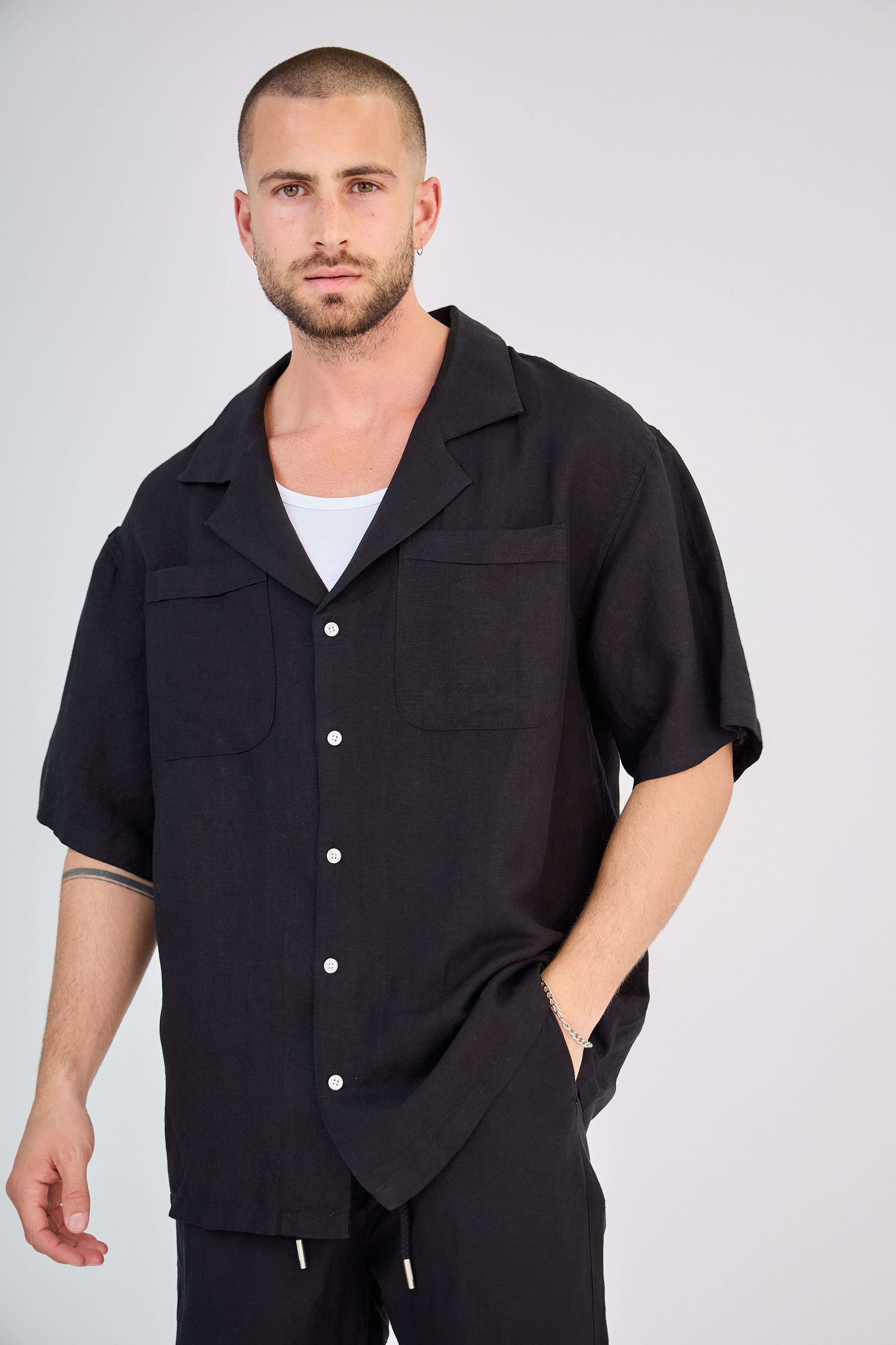 Chemise en Lin Manches Courtes Noir