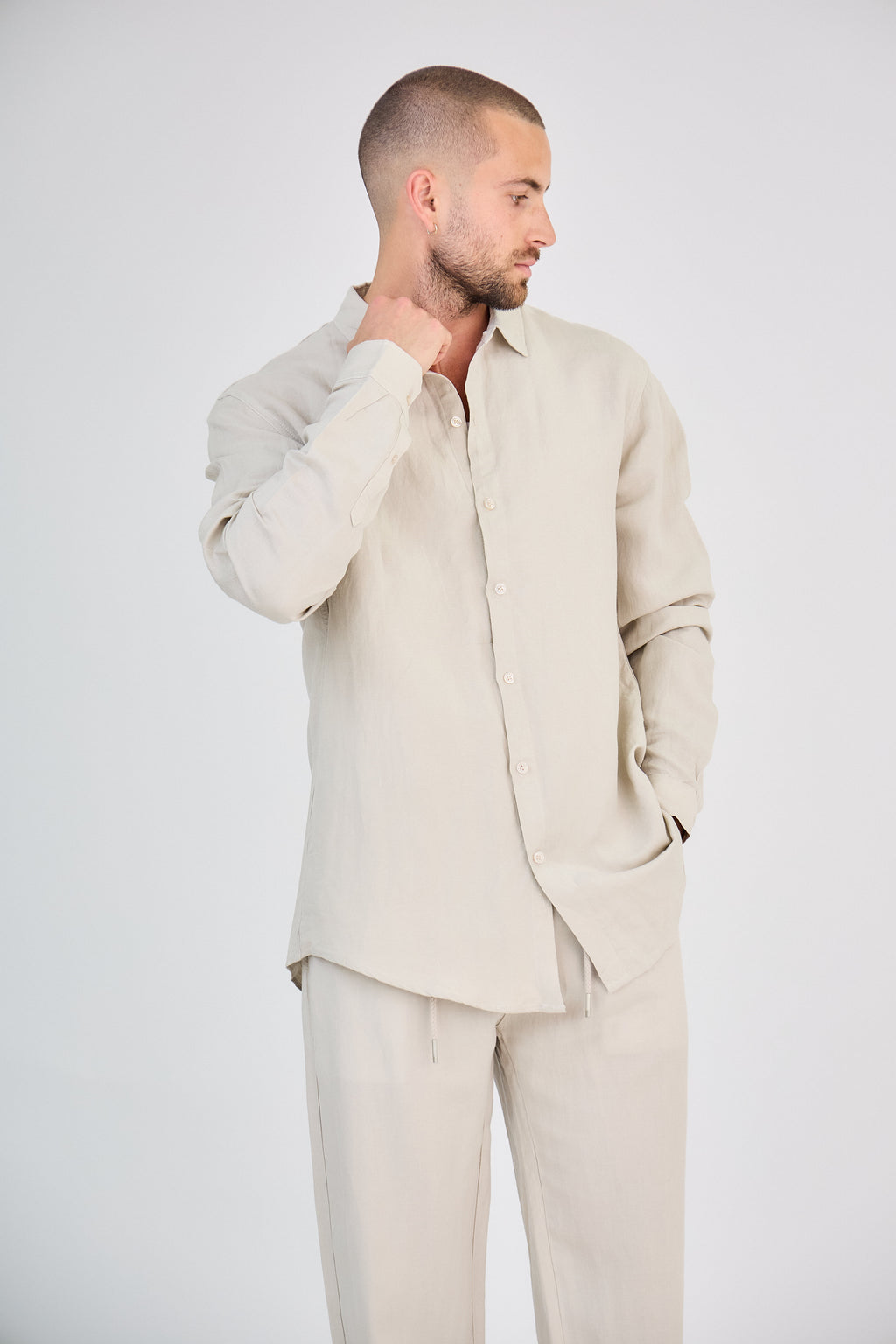 Chemise en Lin Manches Longues Beige