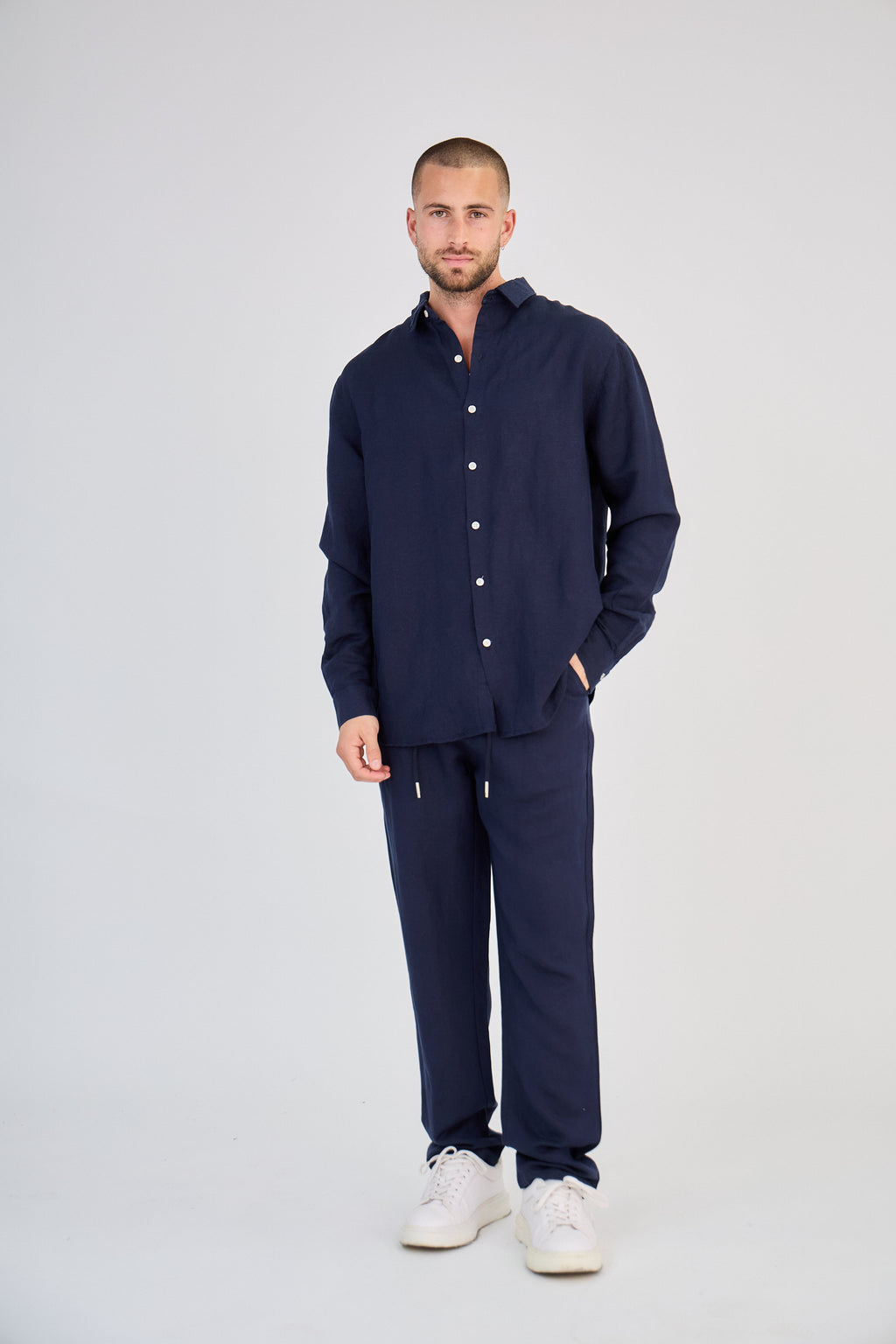 Chemise en Lin Manches Longues Bleu Marine