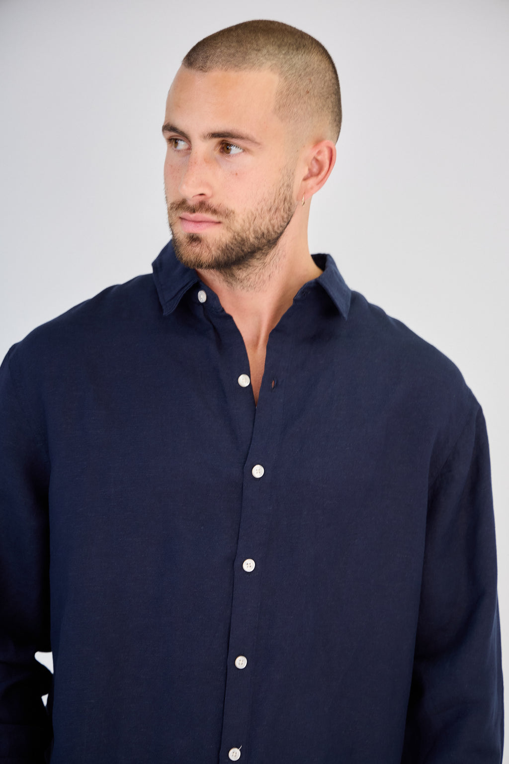 Chemise en Lin Manches Longues Bleu Marine