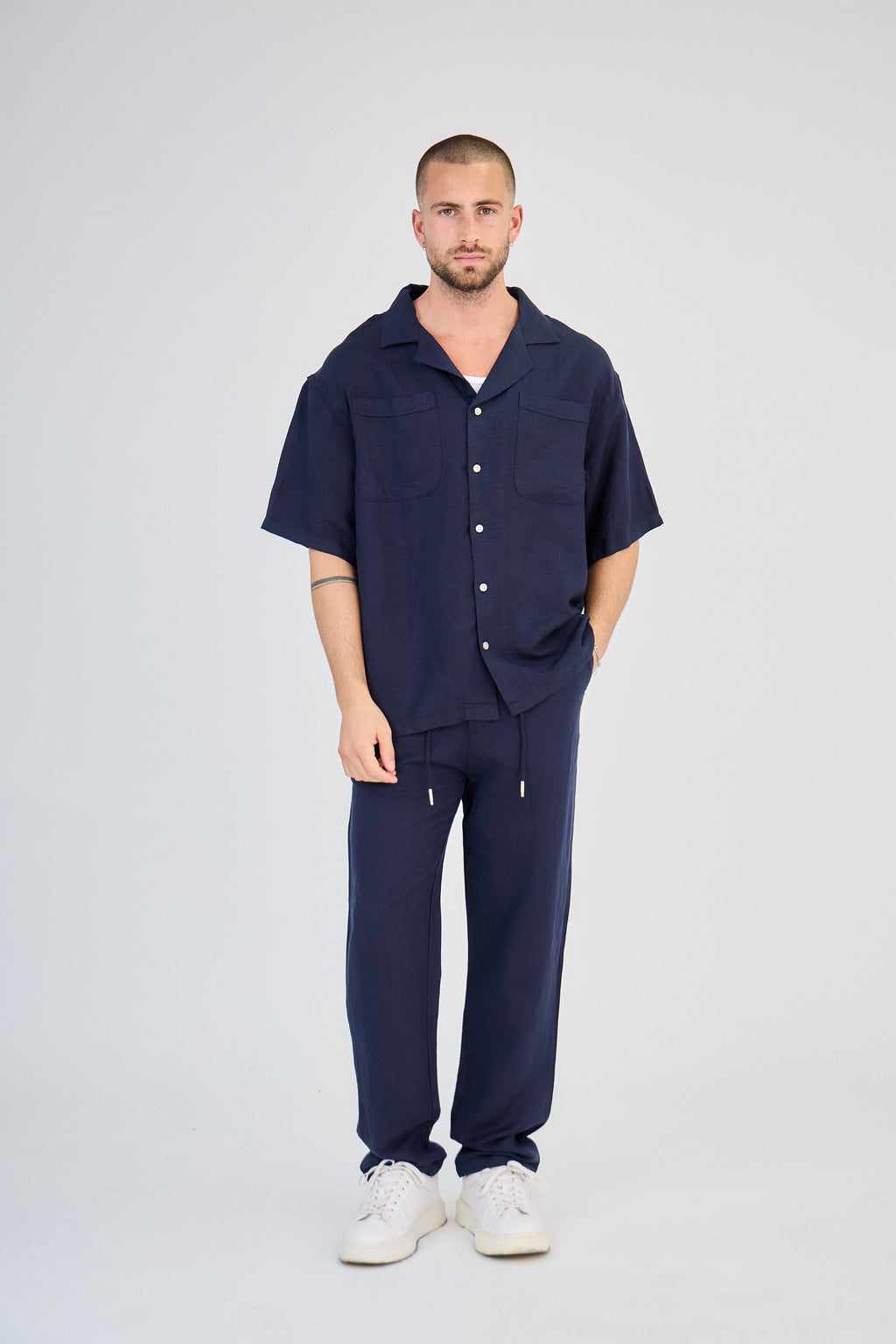 Chemise en Lin Manches Courtes Bleu Marine