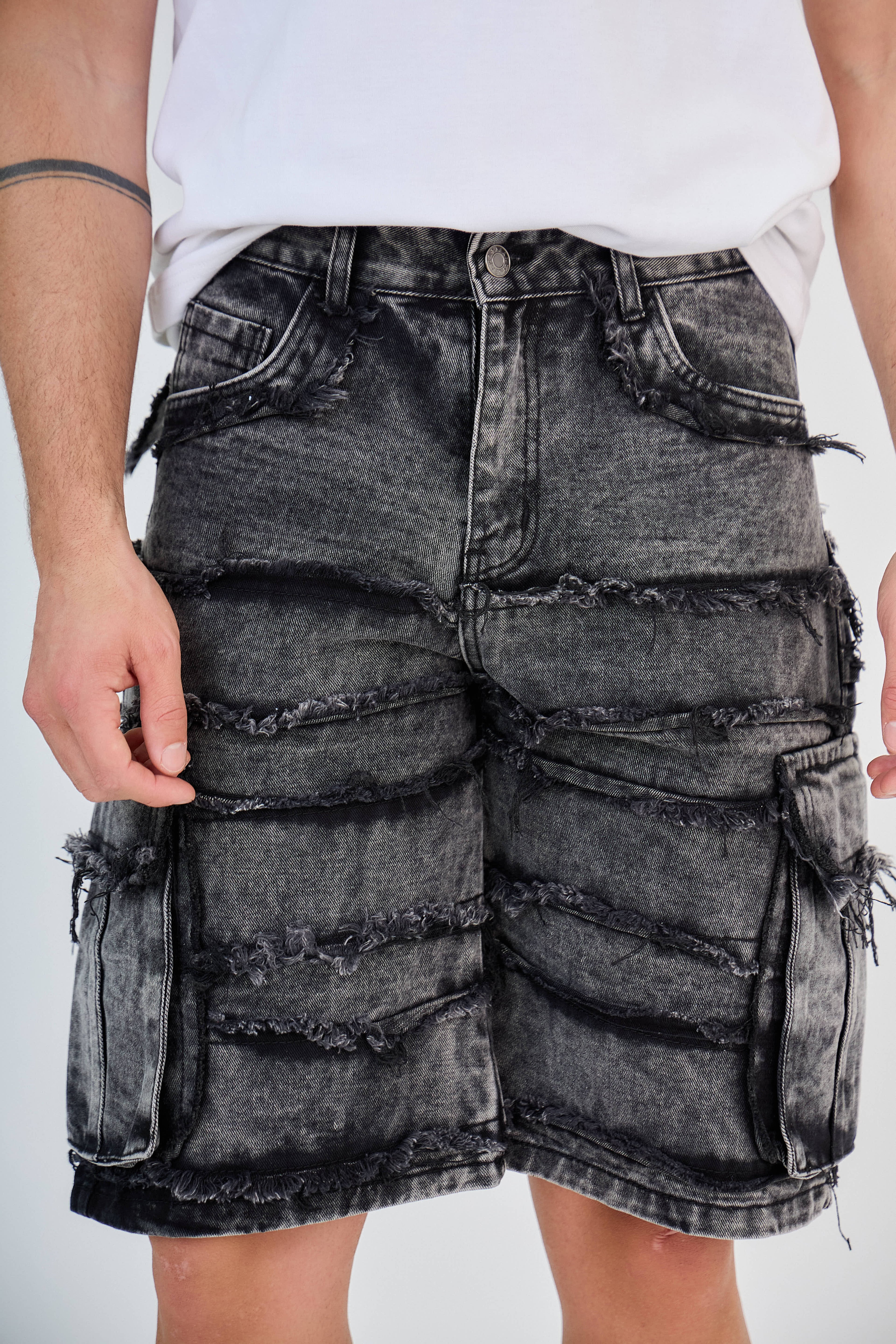 Short Jean Cargo Noir Délavé