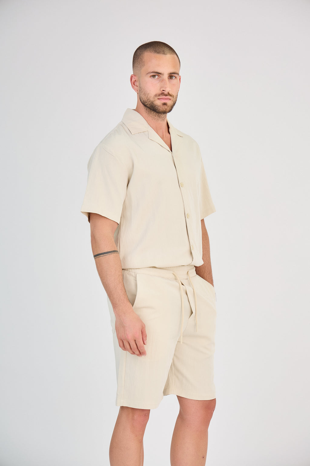 Fluid Shirt &amp; Shorts Set - Beige