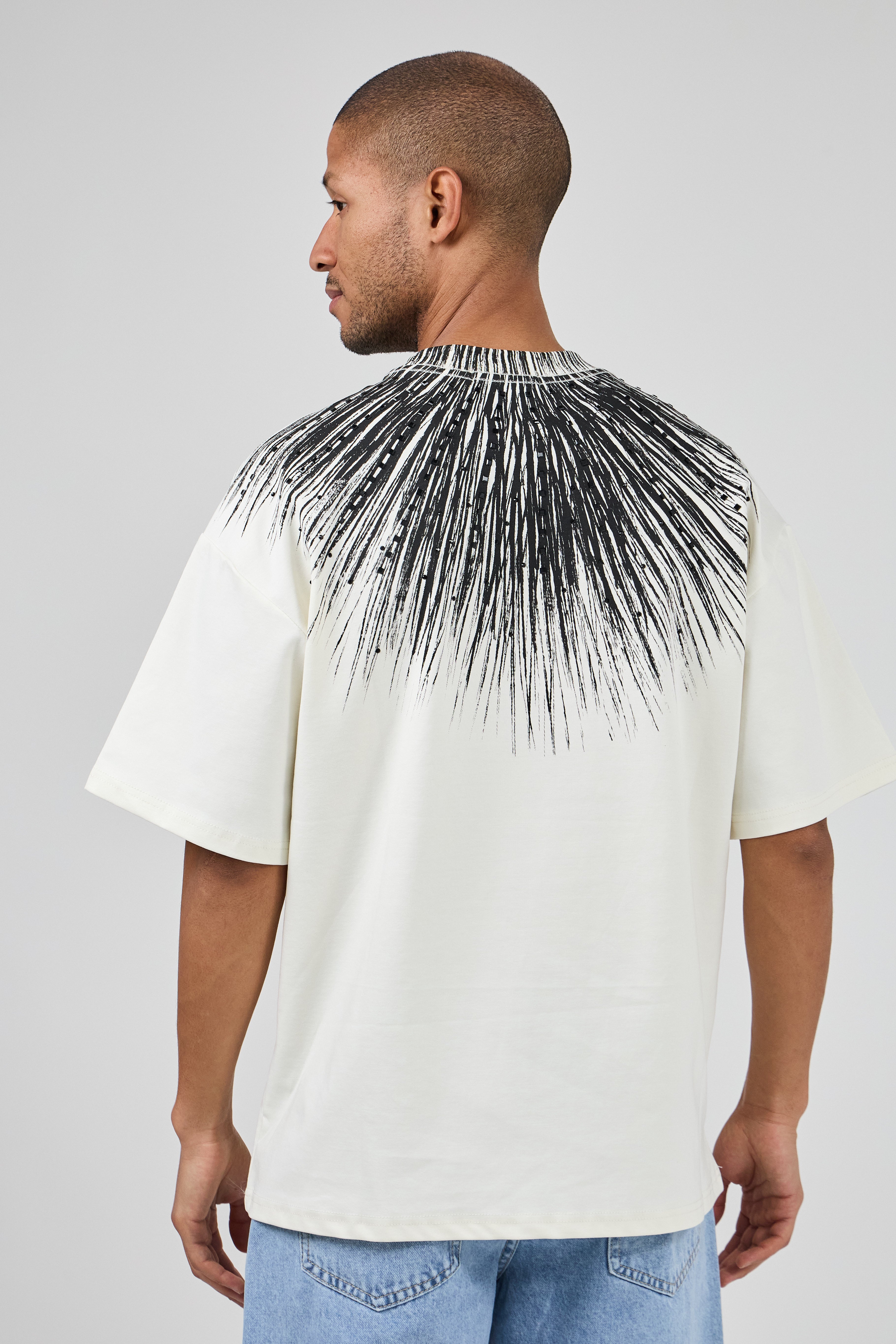 T-shirt homme à manches courtes avec motif graphique rayonnant et strass