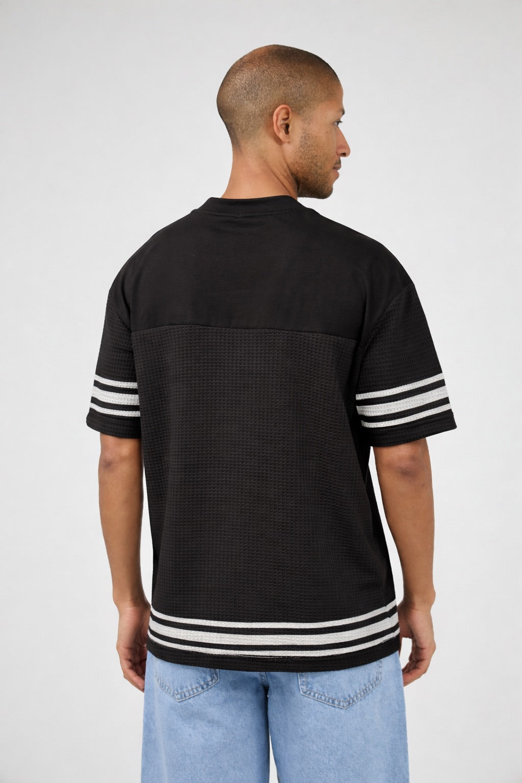 T-shirt Homme Style Sportif Texturé avec Numéro 24 et Manches Rayées