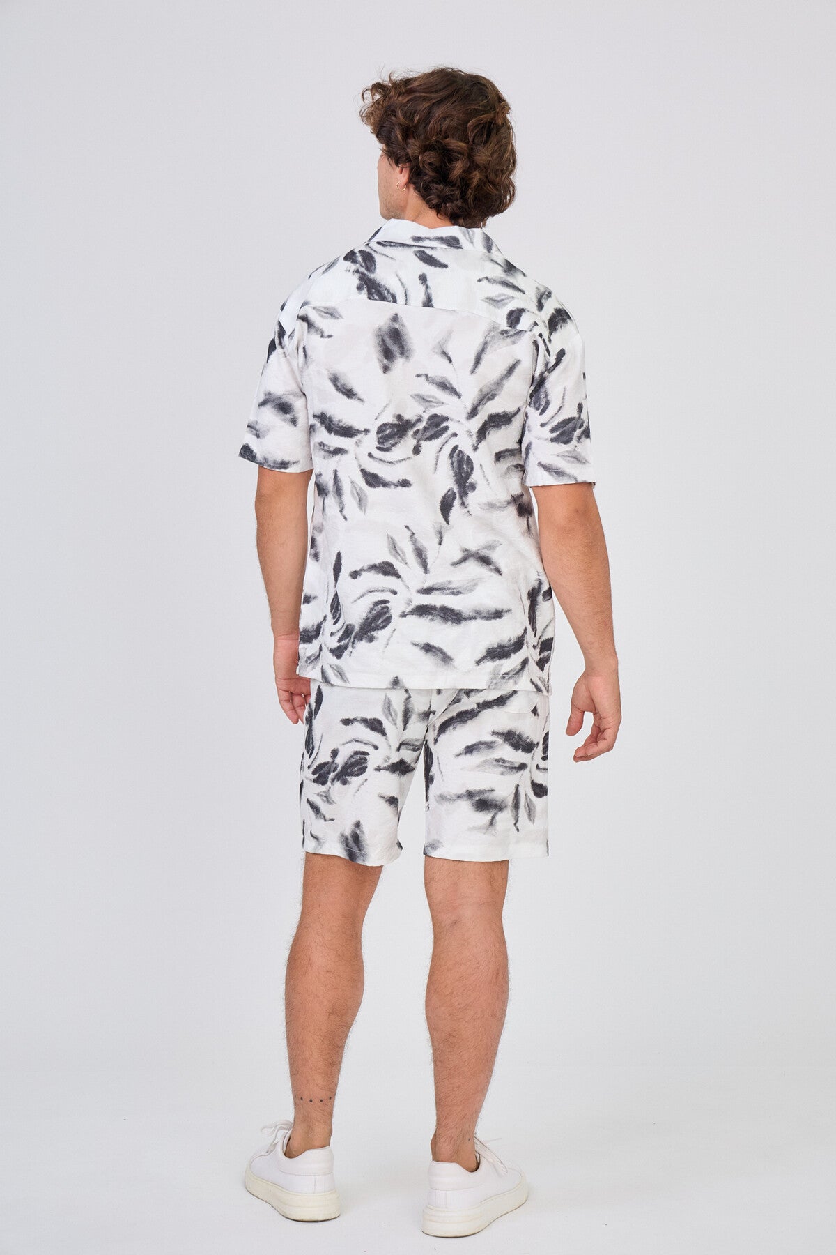 Ensemble Fluide Noir et Blanc