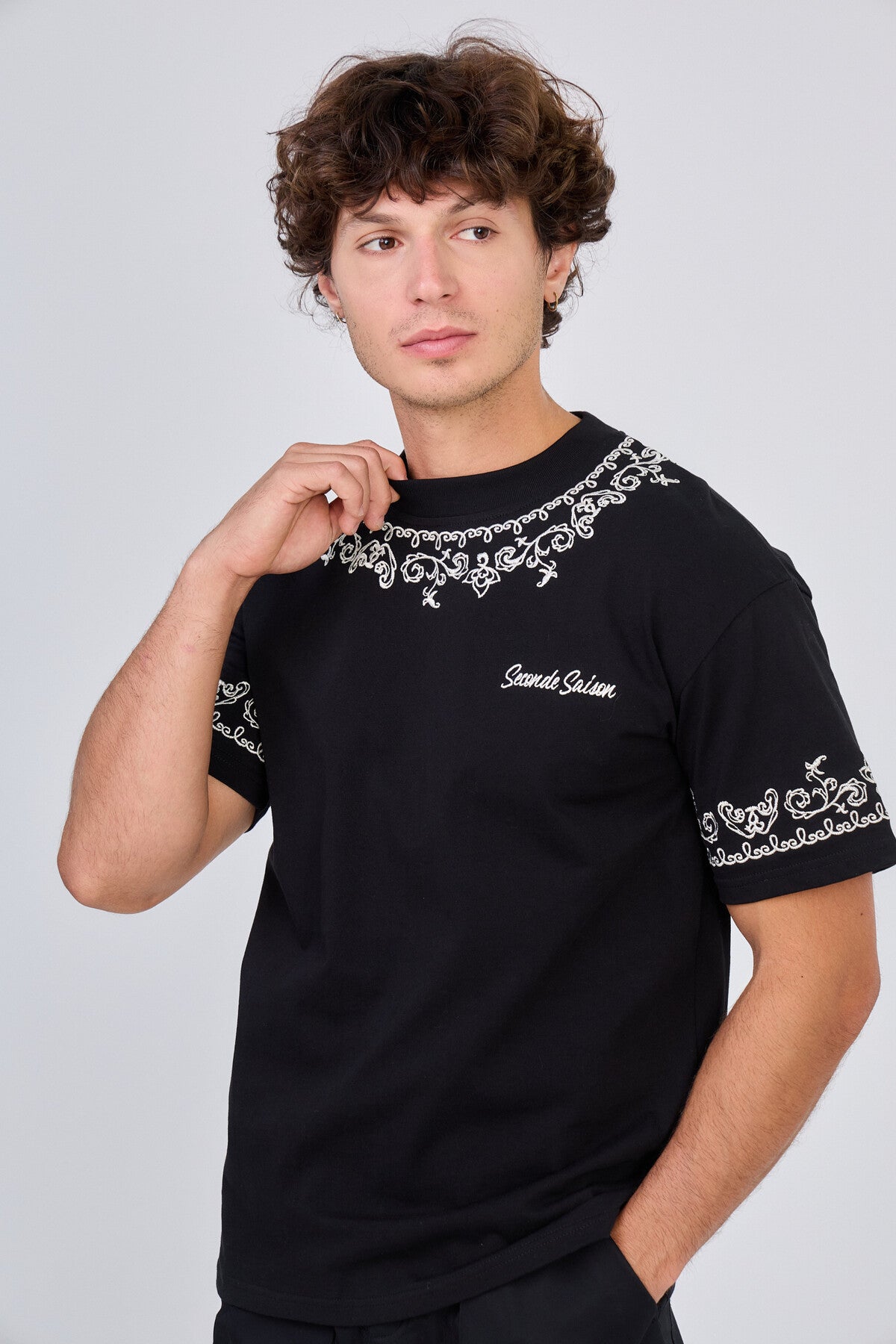 T-Shirt Noir "Seconde Saison"